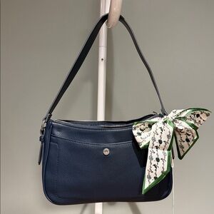 Chic Navy blue Fiorelli Leather Shoulder Bag & crossbody
